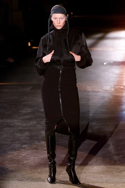 Look 27